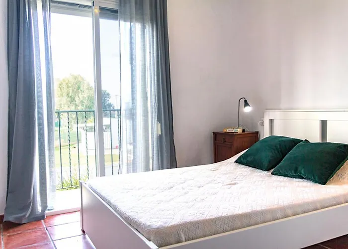 Casa De Campo, Llena De Encanto Junto Al Mar Nyaraló *